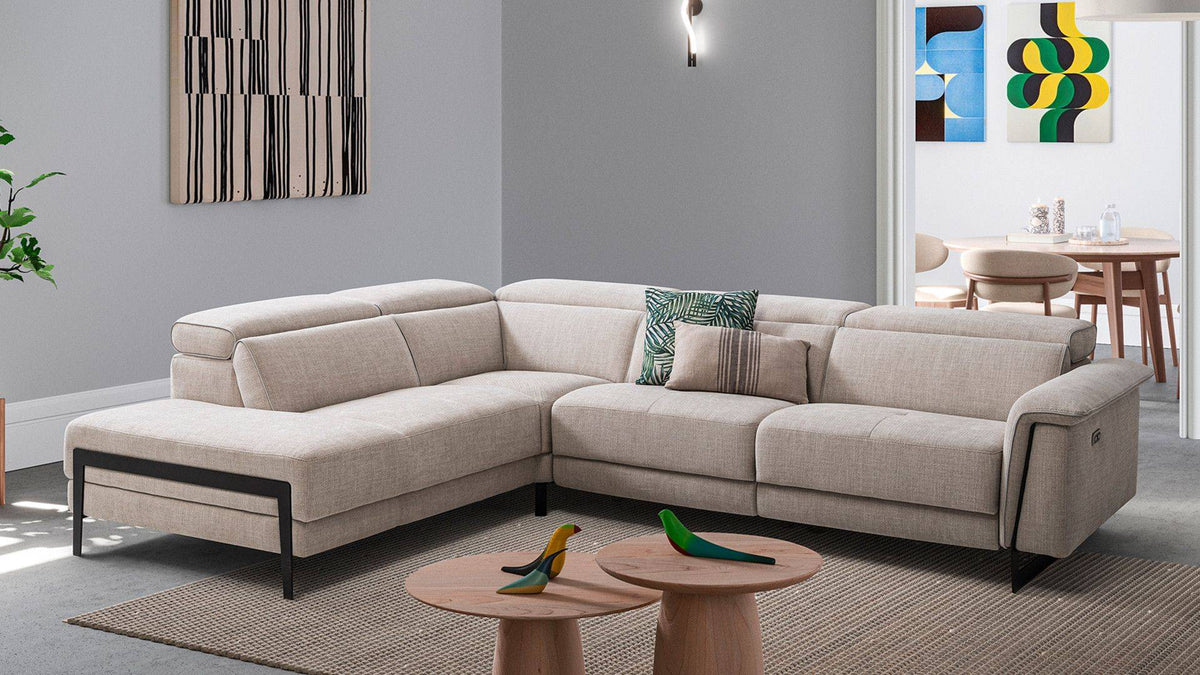 Luca Sofa | The versatile sofa with multiple configurations | Suffa ...