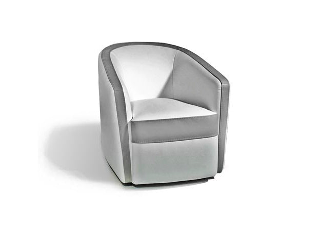 Cadeirão cabriolet fixo ou giratório em tecido ou pele 