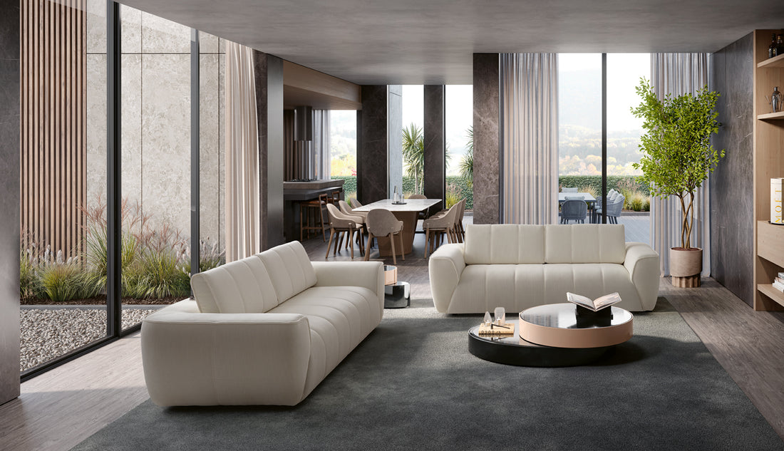 sofá fixo com costas elevatórias